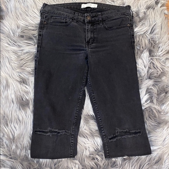 SALE ‼️ABERCROMBIE & FITCH JEANS - Picture 2 of 5
